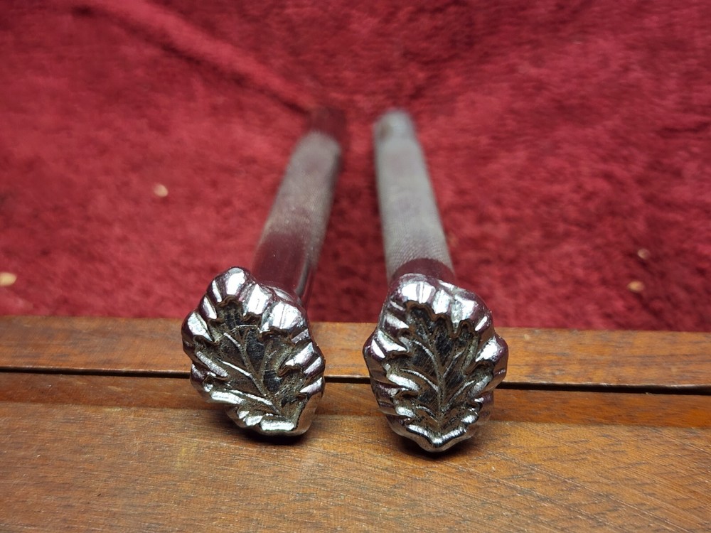 Craftool L950 & L951 Right & Left Leaf Stamps.