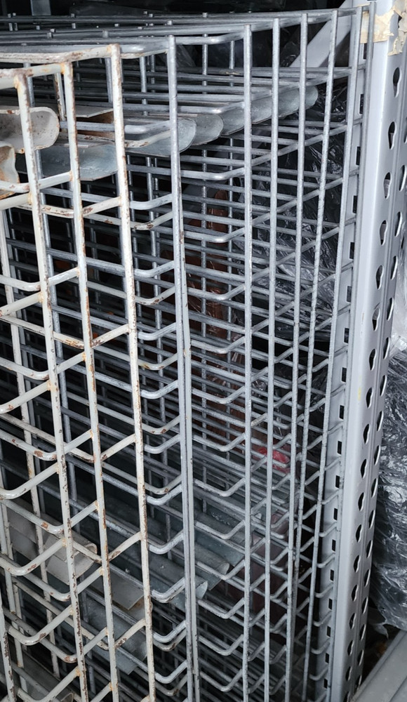 Teardrop Pallet Rack Racking Decking Steel Wire Mesh 48" X 36"