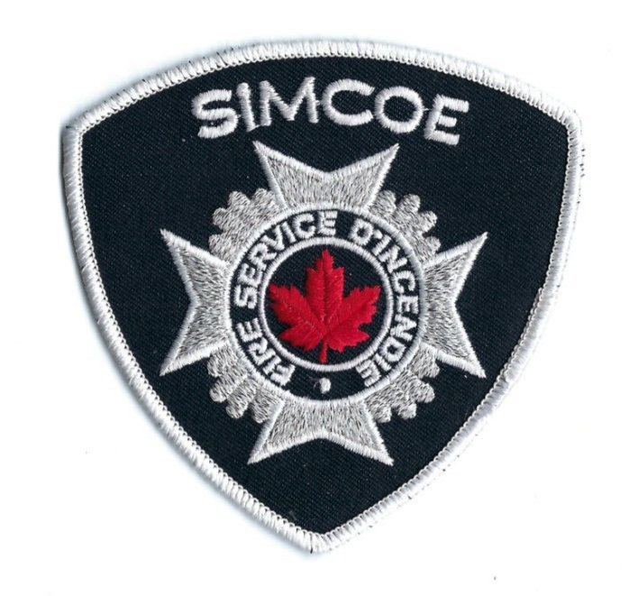 Simcoe ON Ontario CANADA Fire Service D'Incendie patch - NEW!