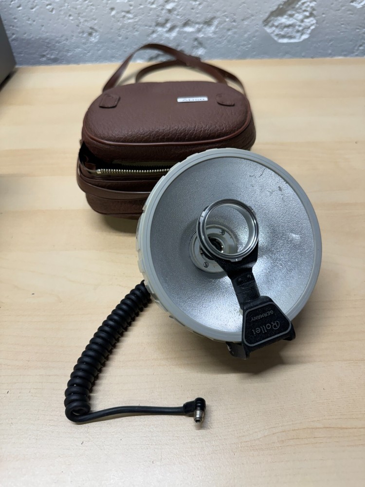 ROLLEIFLASH Flash Germany Rollei Flash w/ Carrying Case UNTESTED!!!! (AD50)