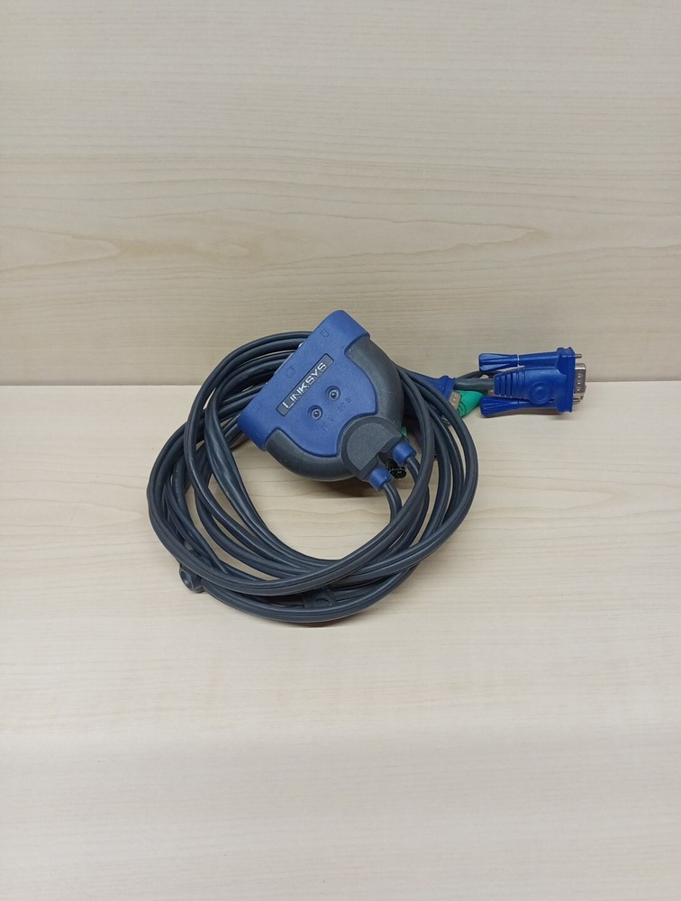 Linksys  ProConnect (KVM2KIT) 2-Ports External KVM switch PS/2
