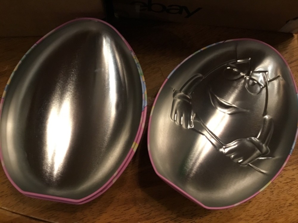 M&Ms Yellow & Pink Tin Egg Box