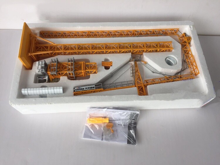 1:70 DAHAN ROTARY TOWER CRANE Construct Machine Equipment Diecast Model