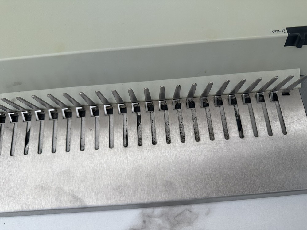 ibico ibimaster 300 binding machine