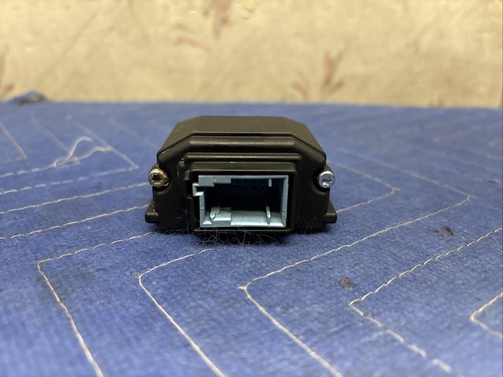 2014-2018 Jeep Cherokee OEM Mopar Forward Facing Camera 68231909AC