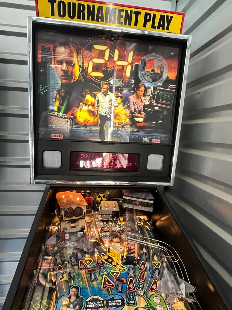 Stern 24 Pinball..Home Use Only..Excellent Condition