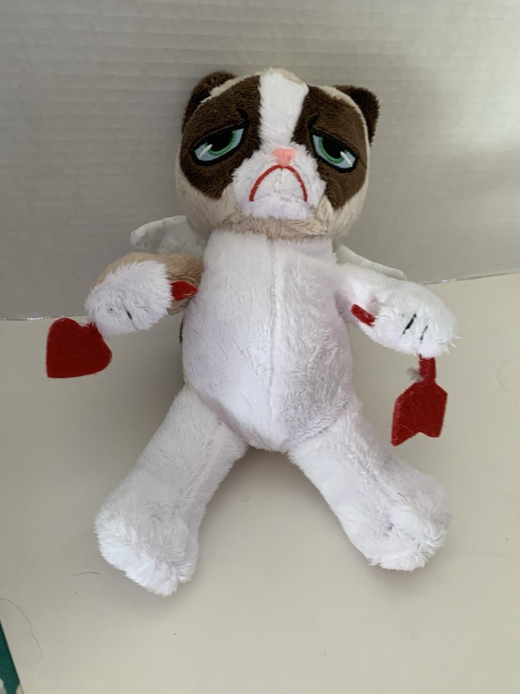 Grumpy Cat Valentine’s Plush Cat