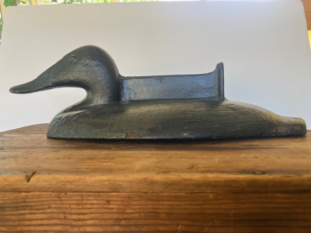 ANTIQUE USA CIRCA 1890 CAST IRON DUCK BOOT SCRAPER