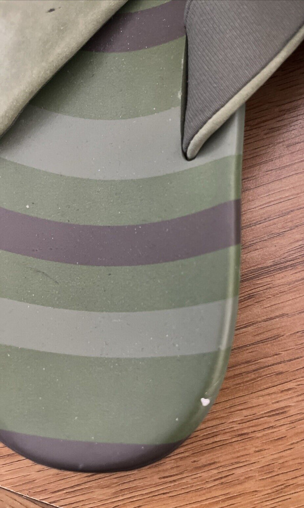 Life Is Good Olive Sandals Size 12