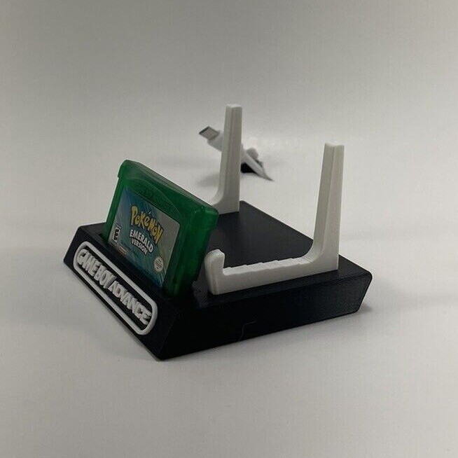 Nintendo Gameboy Advance & Game Display/Stand - DISPLAY ONLY (Customize Colors)