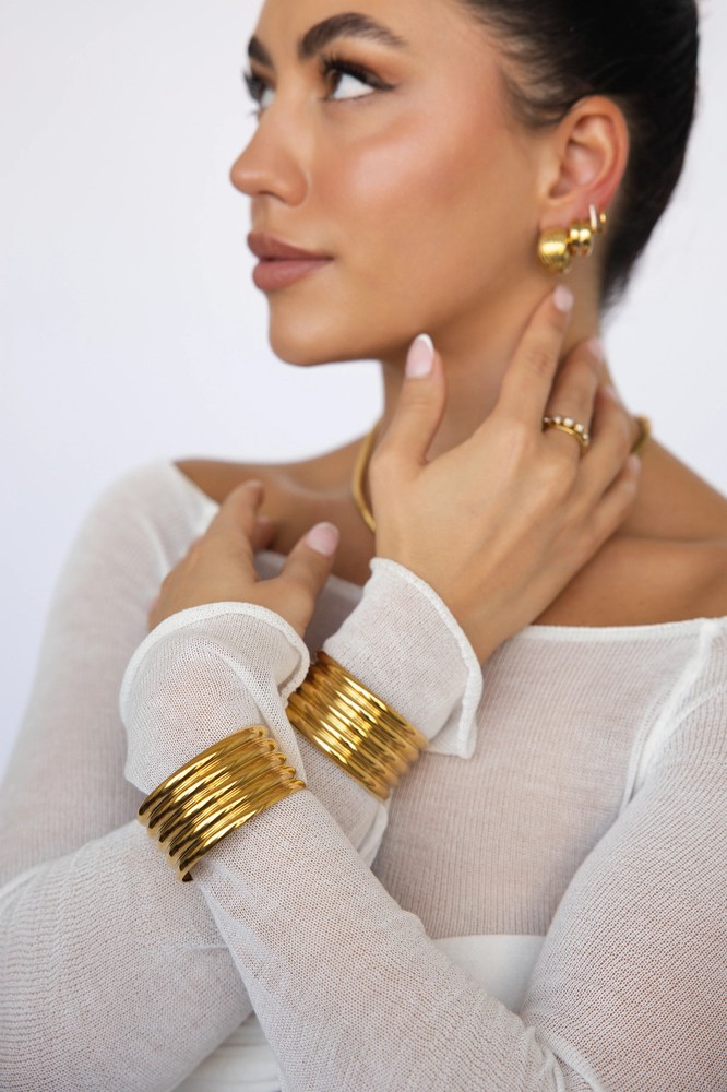 The Knockout Cuff