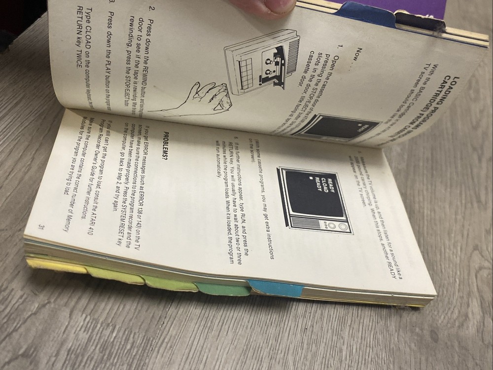 Atari 800 Home Computer System Salesperson’s Guide 1982 Book