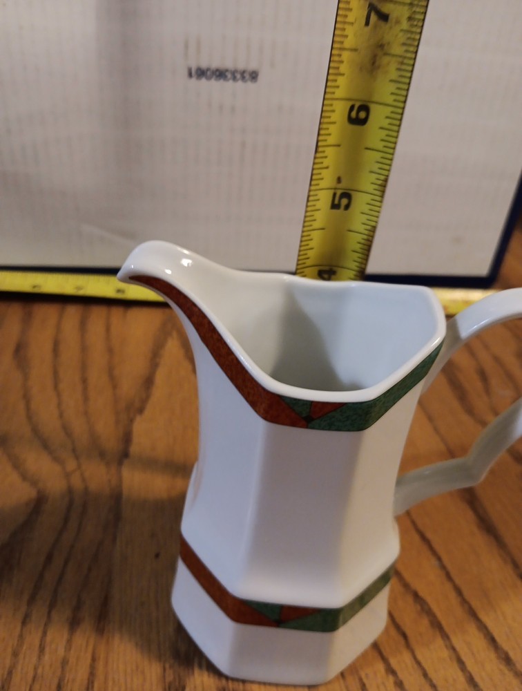Studio Nova Creamer. Harmony Y0053