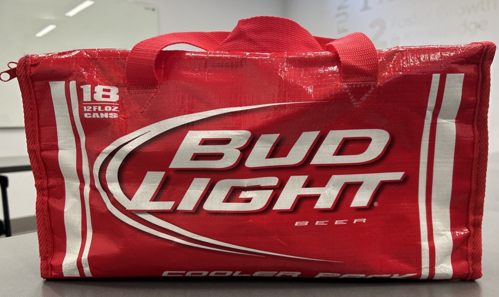 BUD LIGHT 18 Can Beer Cooler - RED 2009 ~JJ7