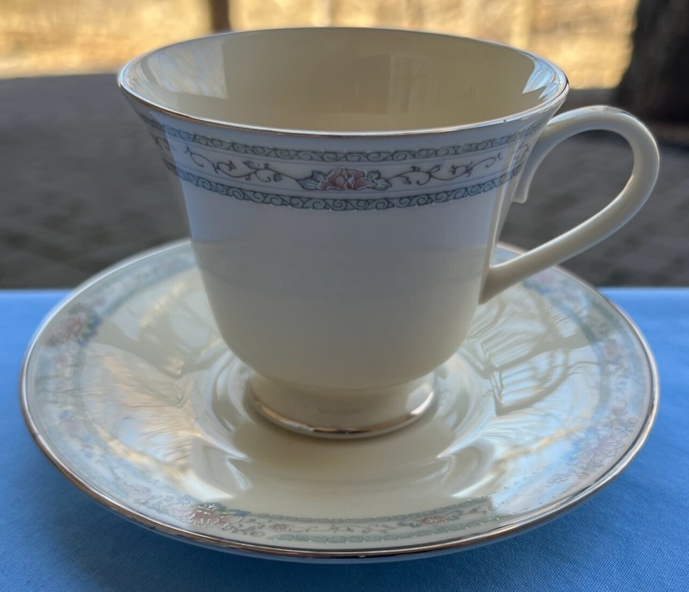 Lenox Charleston 5-Piece Place Setting USA Mint
