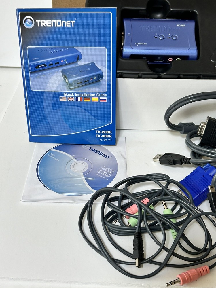 NEW Trendnet 2 Port PS/2 KVM Switch Kit W/Audio Controls 2 Computers TK-208K