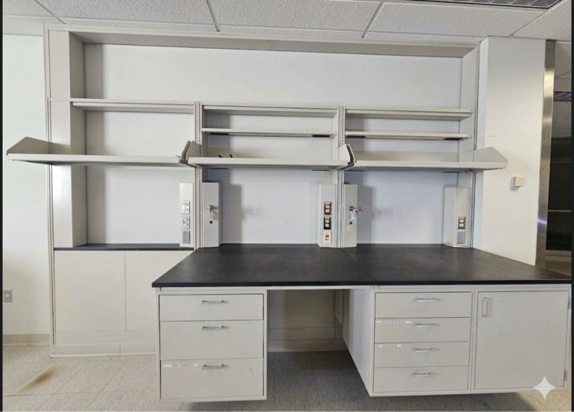 12' Hamilton Metal Perimeter Casework Epoxy Tops & Utilities Customize