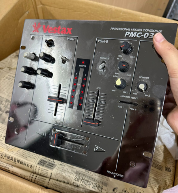 1pcs Vestax PMC-03A Mixer