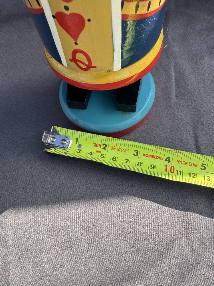 Vintage Blue Queen Nutcracker 15 Inch ￼