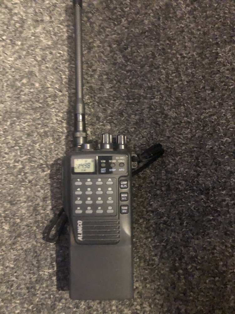 Alinco DJ-280 220 MHz HT