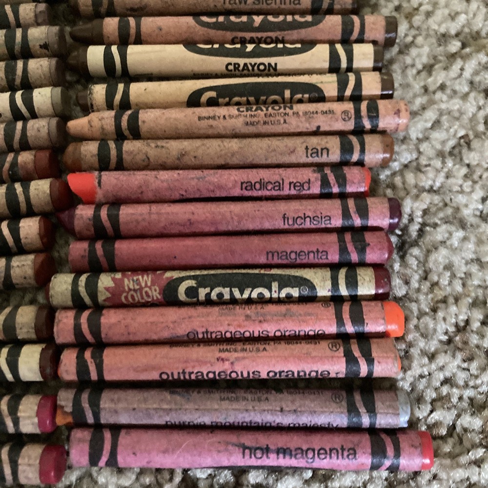 60 Vintage Crayola Crayons