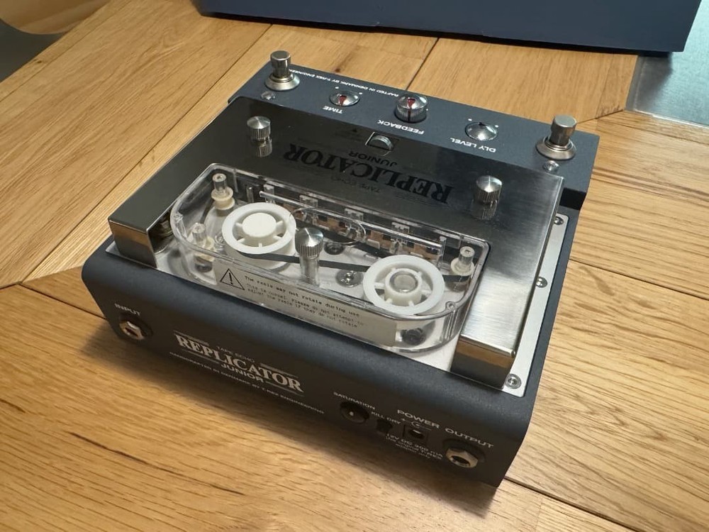 T-Rex Replicator Jr Tape Echo Delay Pedal with Original Box