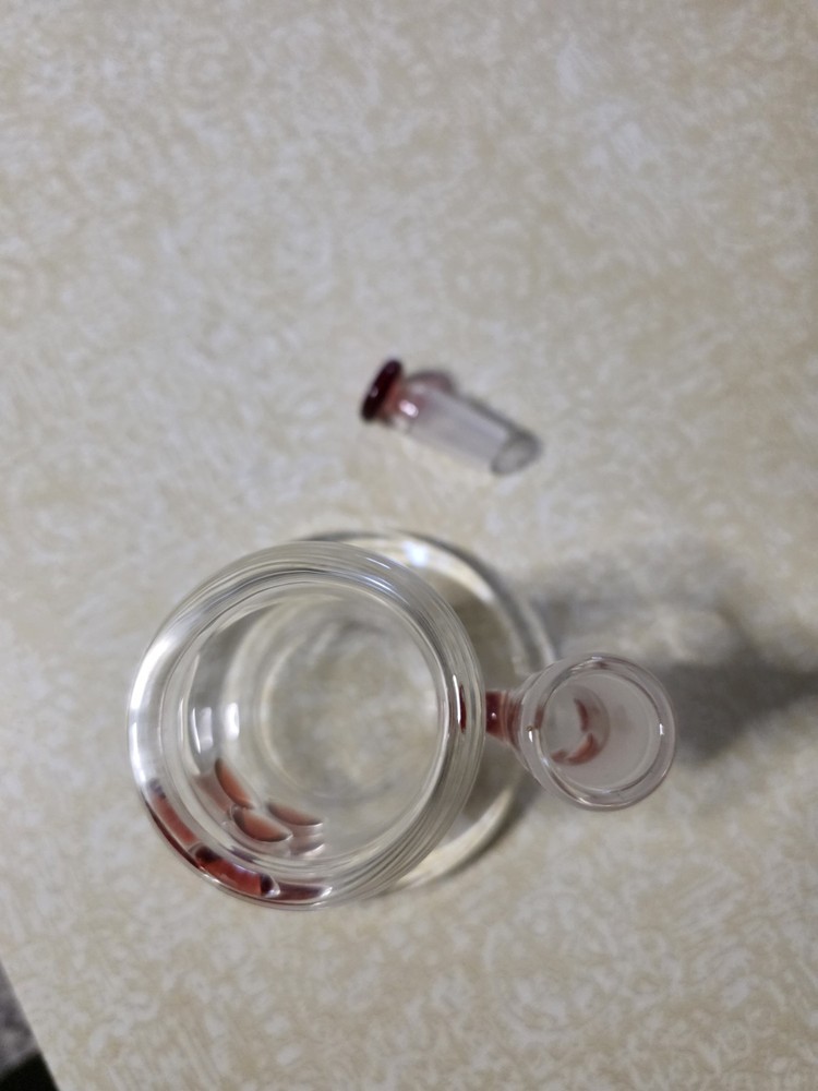 Beautiful Glass Iso Station