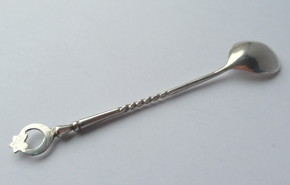 Rare Spice Spoon, 800 Silver G273