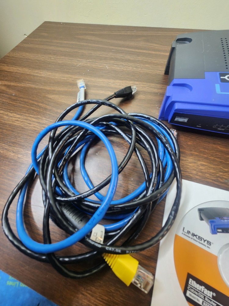 Linksys Etherfast Router BEFSR41 Ver 2. 4 Port 10/100