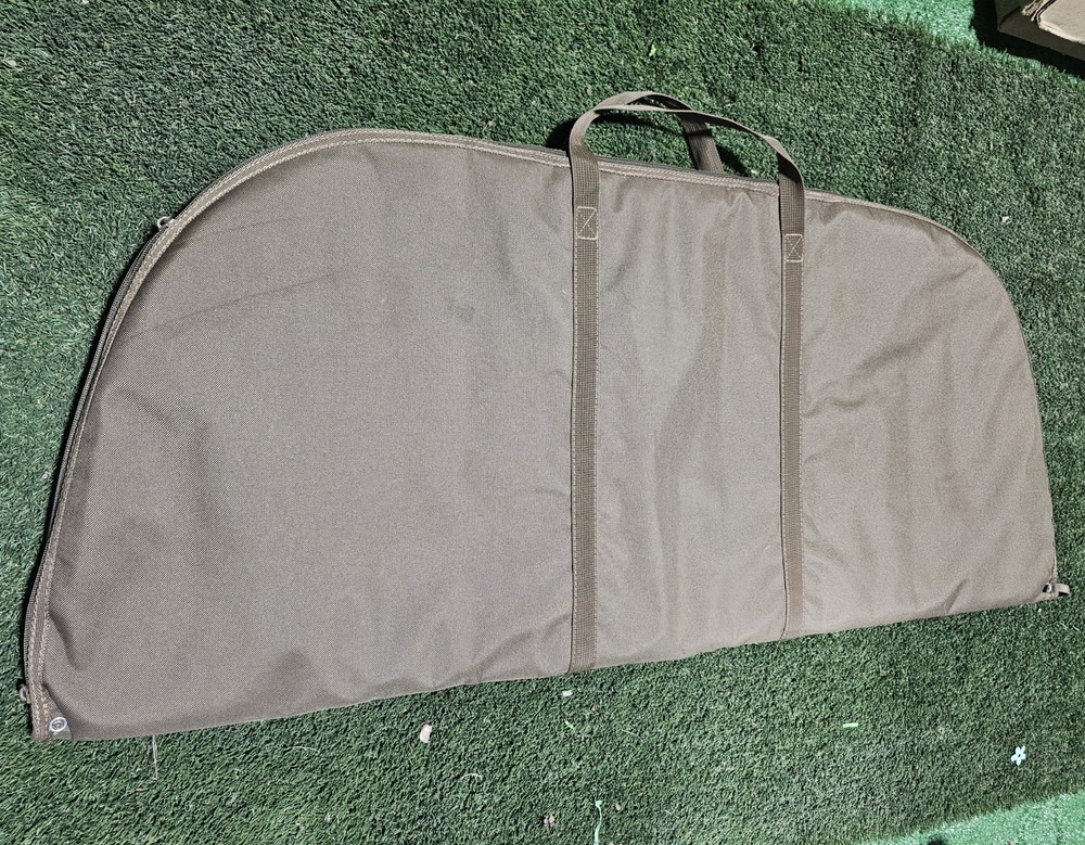 Dead Ringer Archery Bow Case Brown Camouflage