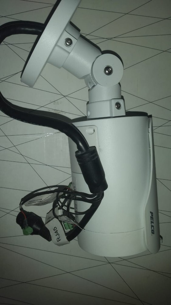 CAMARA PELCO IBP131-1ER