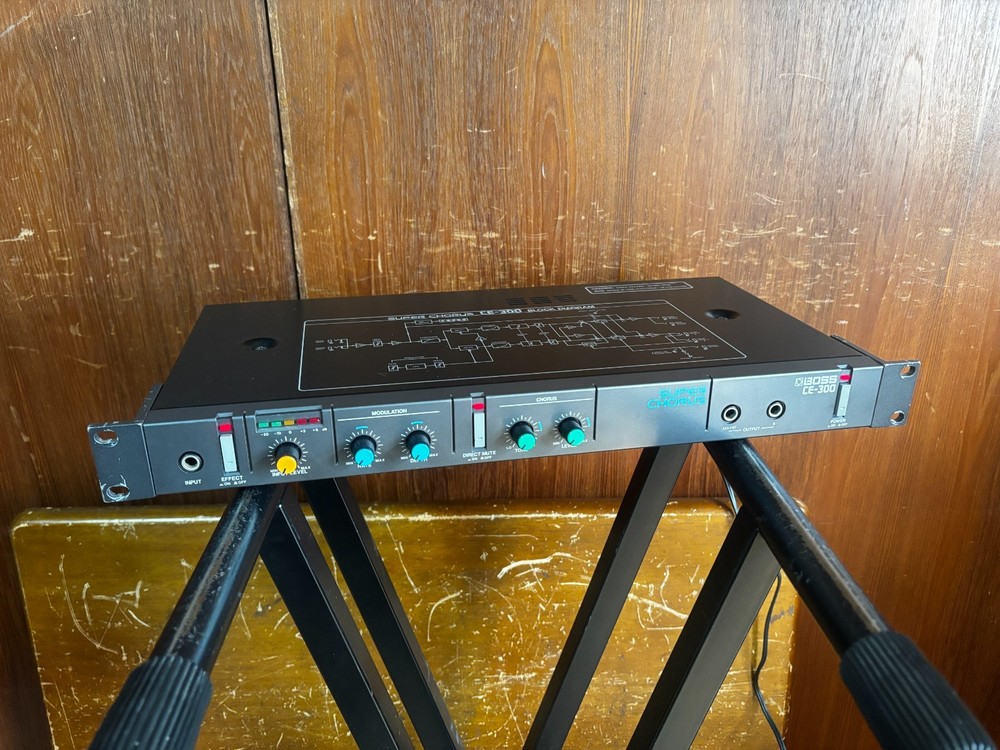 BOSS CE-300 SUPER CHORUS Vintage 80s Rack