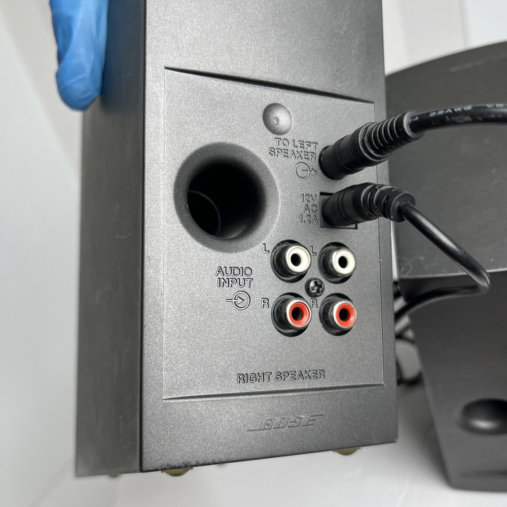Bose Companion 2 Series II Multimedia Computer Speaker System - TESTED & WORKS