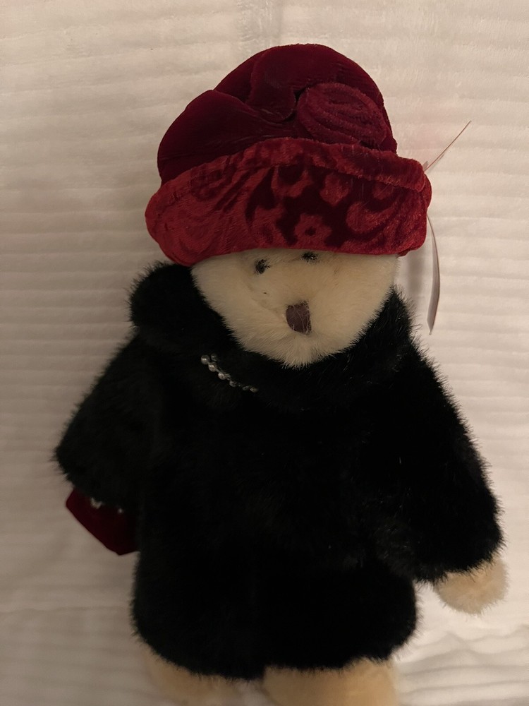 Vintage Russ Teddy Bears
