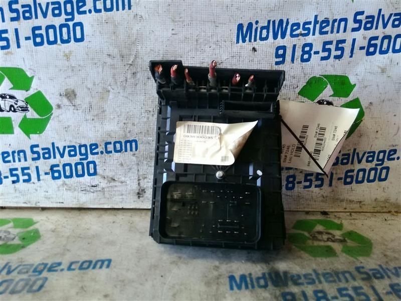 Fuse Box Engine Compartment Fits 12-16 EOS 8224433