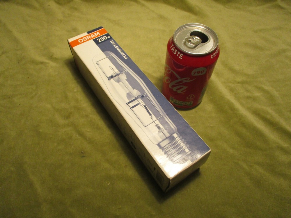 OSRAM PROJECTOR LAMP UNOPENED 250W POWERSTAR{VINTAGE} {PHYSICS}