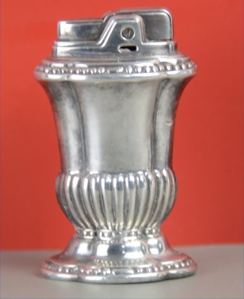 Vintage Silver Plate Ronson "MAYFAIR " Table Lighter - Engraved