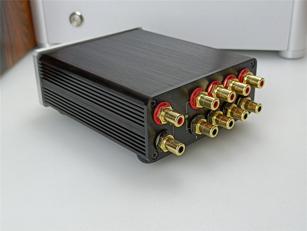 4 way stereo RCA audio switch input signal source switcher selector splitter box