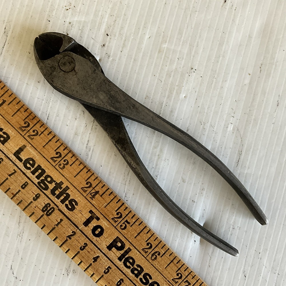 Vintage Diagonal Cutting Cutter Pliers Wire Side Tool