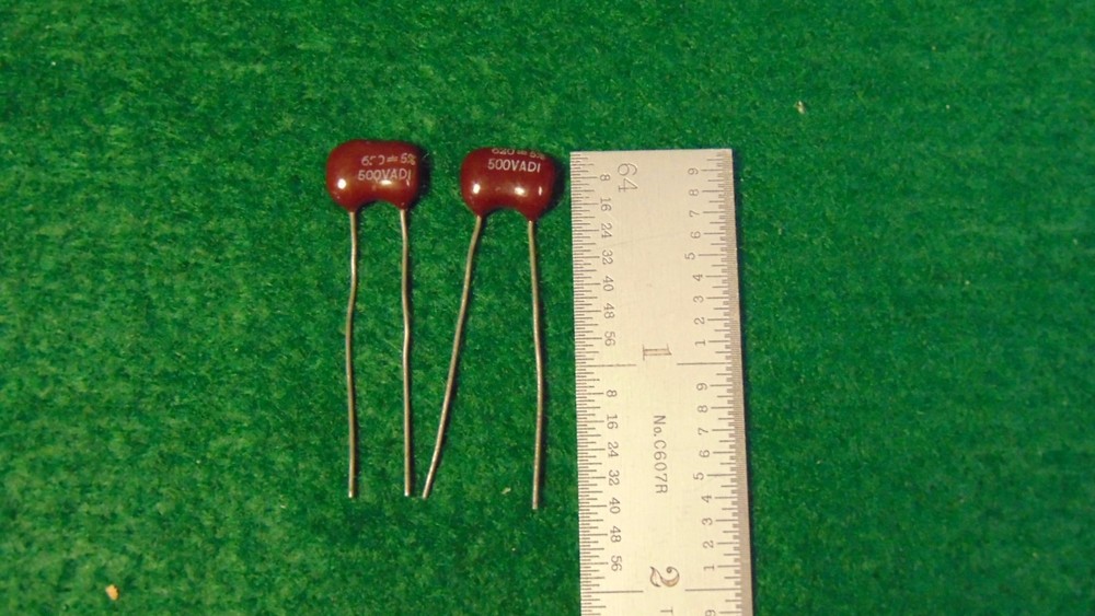 (2) Dipped Silver Mica ADI 620 pf 5% 500V NOS