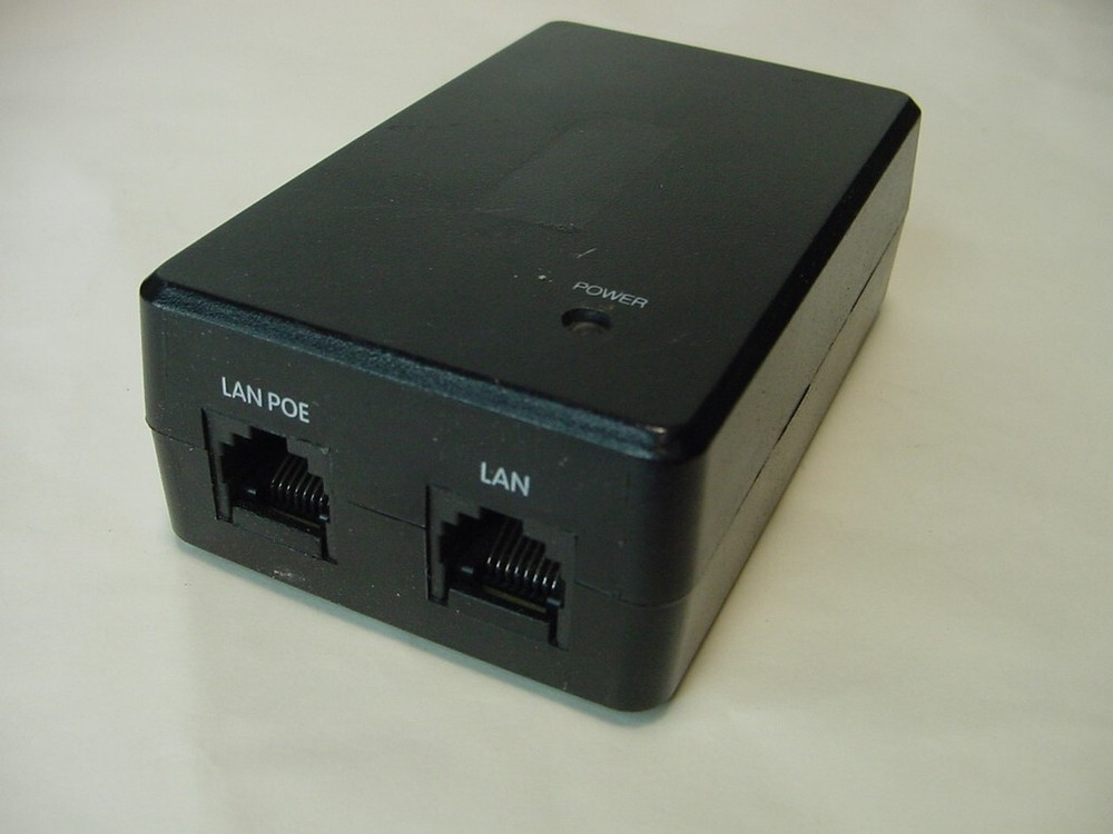 CRESTRON POE INJECTOR PWE-4803RU