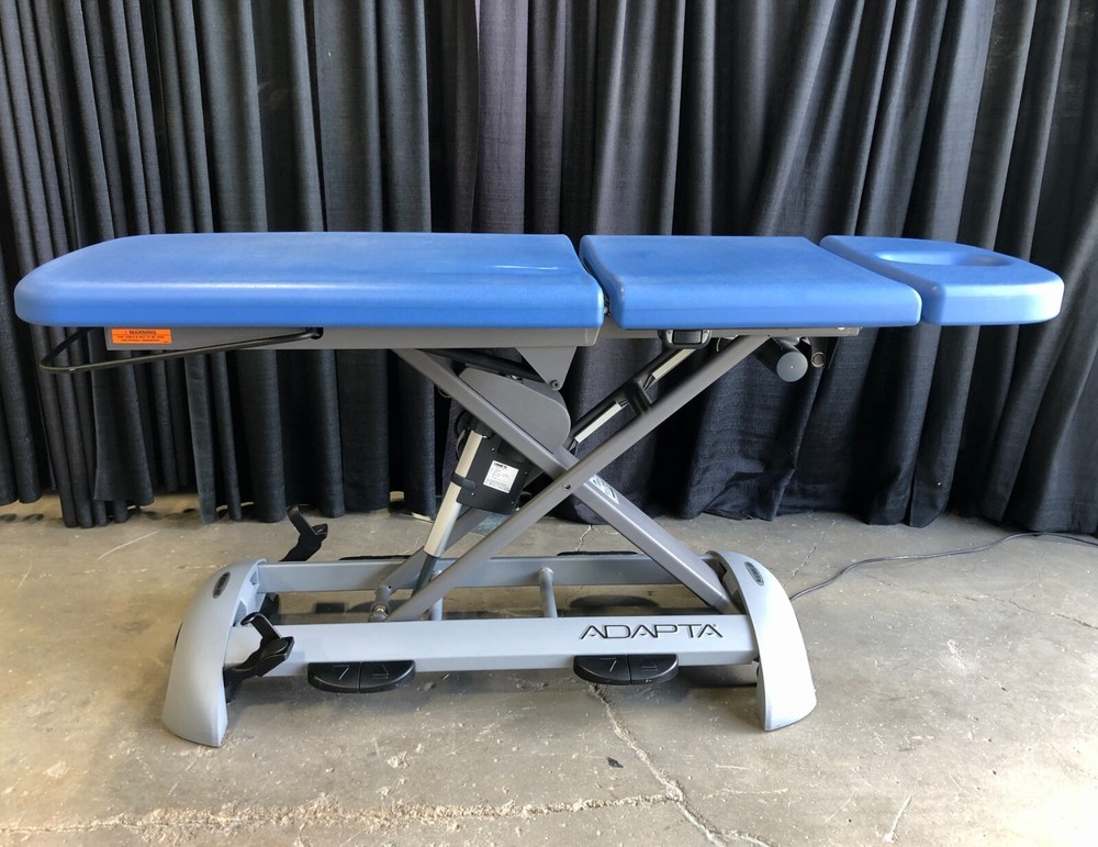 ADAPTA Summit 7 ML 3323 Physical Therapy Table