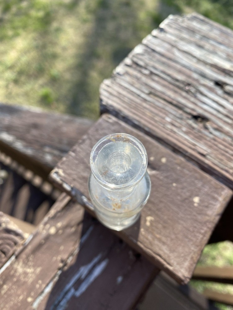 F. Hoyt & Co Perfumers Philadelphia Small Bottle