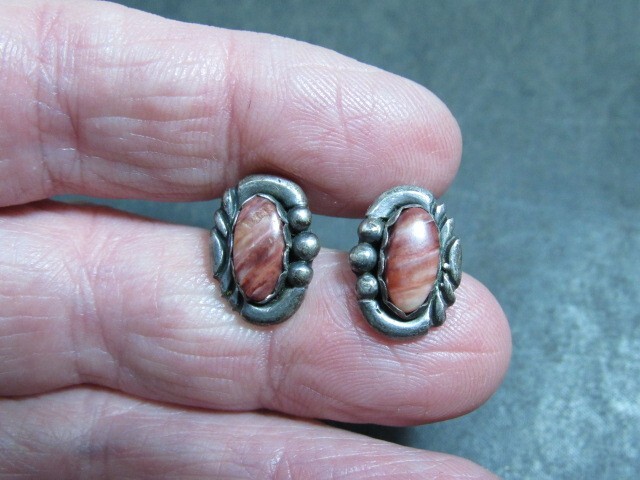 Native American  Sterling Silver    Earrings