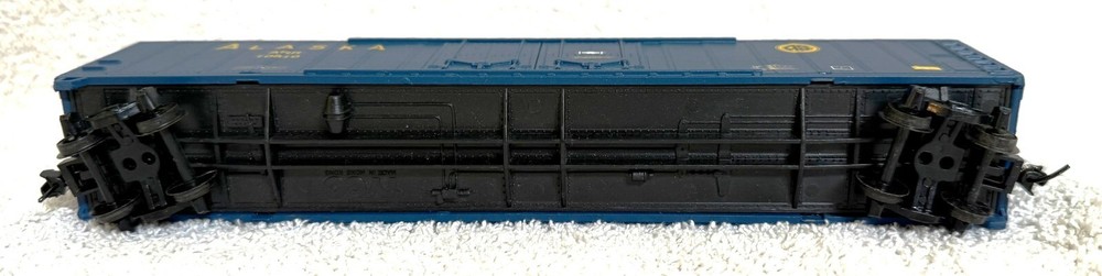 Tyco HO Alaska AAR Freight Box Car (Multiple Variations)