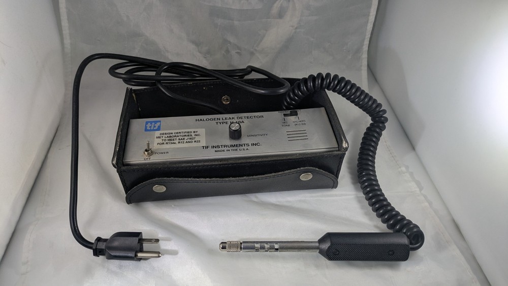 TIF Instruments Inc. Halogen Leak Detector Type H - 10A