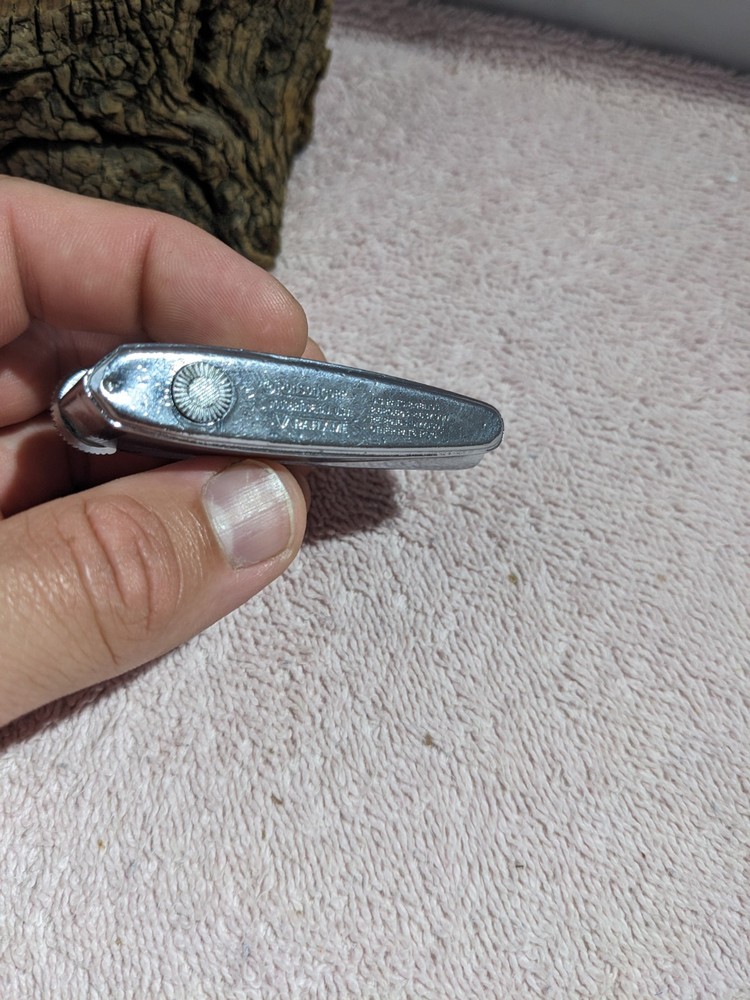 Vintage Ronson Varaflame Silver Tone Lighter - UNTESTED