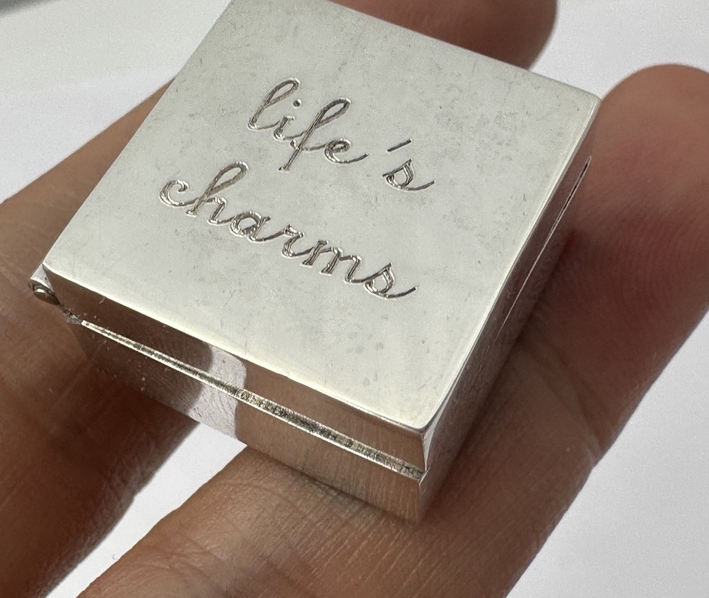 Vintage Solid Silver Pill Box