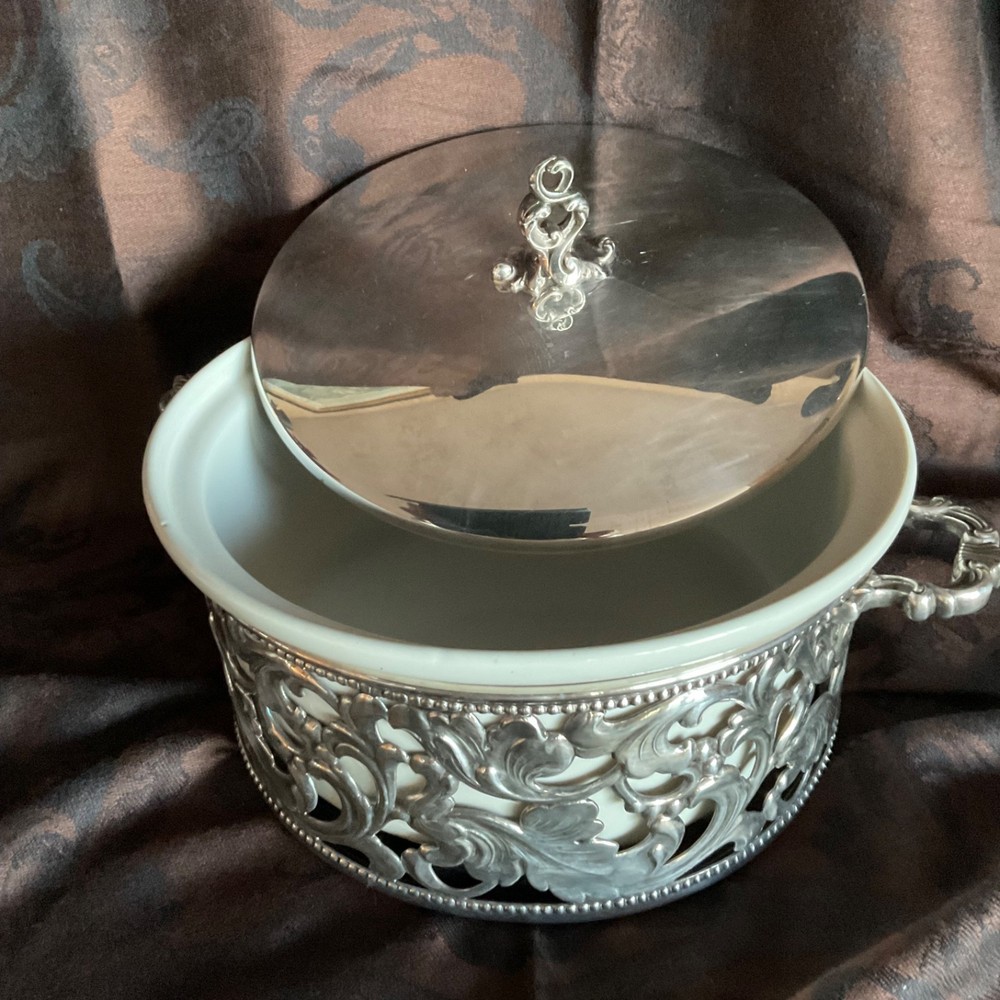Covered Oven-Proof Silver Serving Piece - Reed & Barton