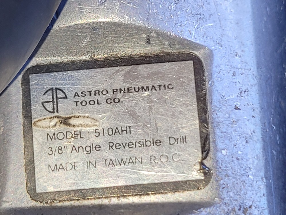 ASTRO PNEUMATIC 3/8" REVERSIBLE ANGLE DRILL (510AHT) USED